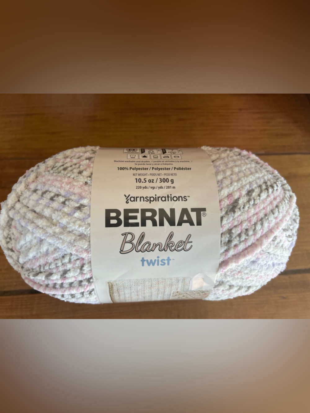Bernat blanket twist lilac grove color 1 skein
